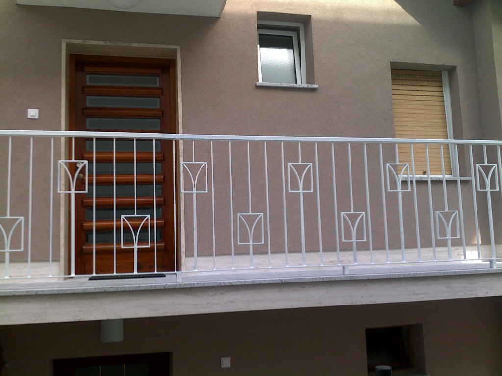 Moderna ograda