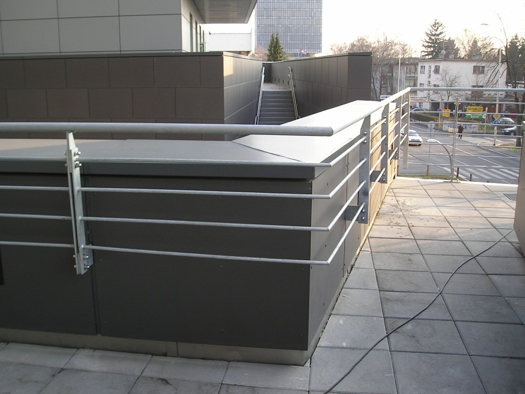 Moderne ograde - HYPO Centar