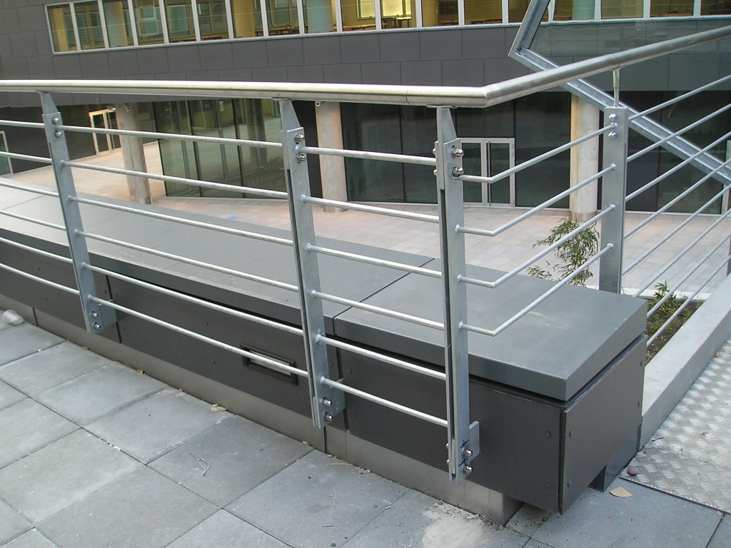 Moderne ograde - HYPO Centar