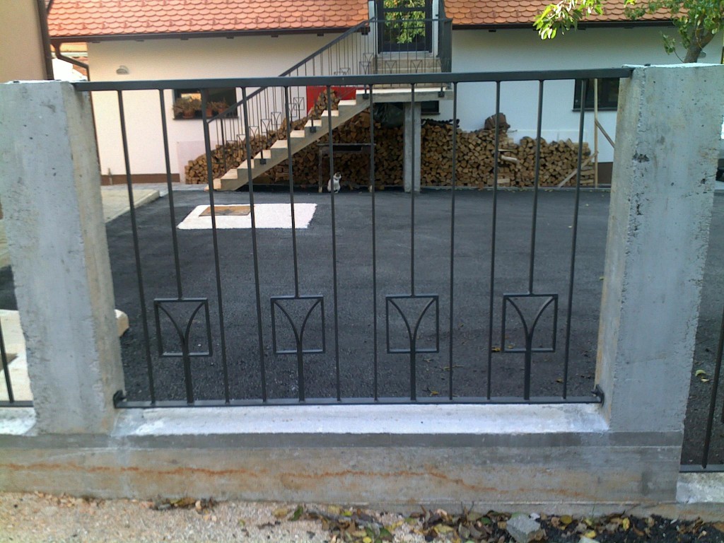 Moderna ograda